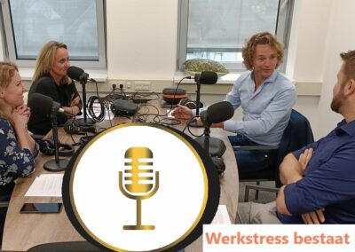 NIEUW! Luister nu OnzePodcast: Werkstress bestaat niet!